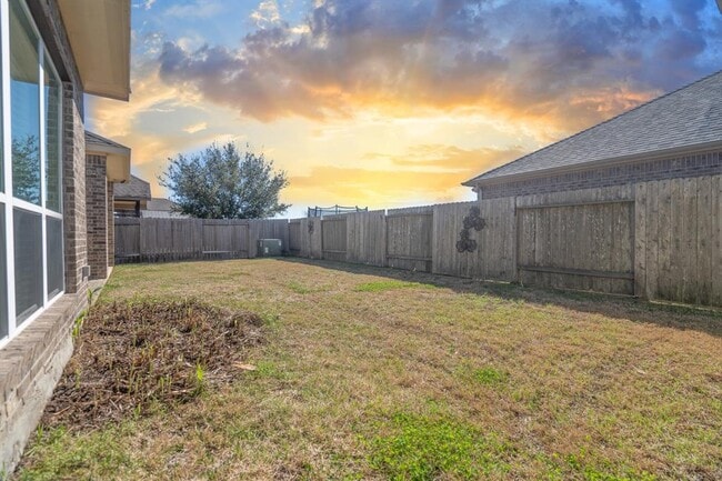 Building Photo - 32111 Dunham Creek Ln