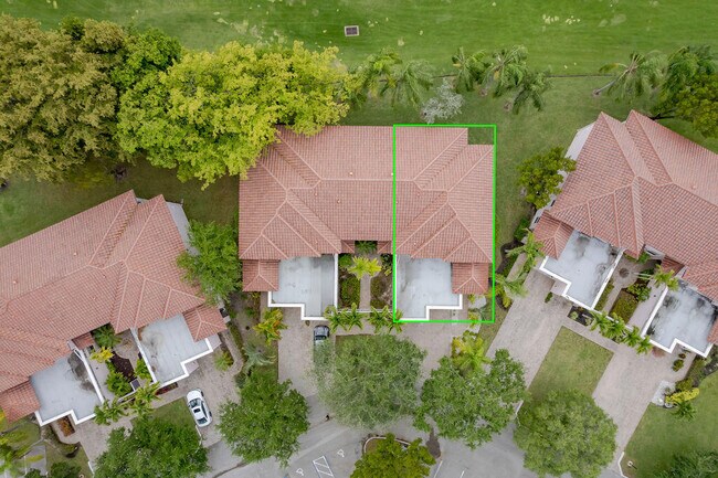 Building Photo - 8050 Aberdeen Dr