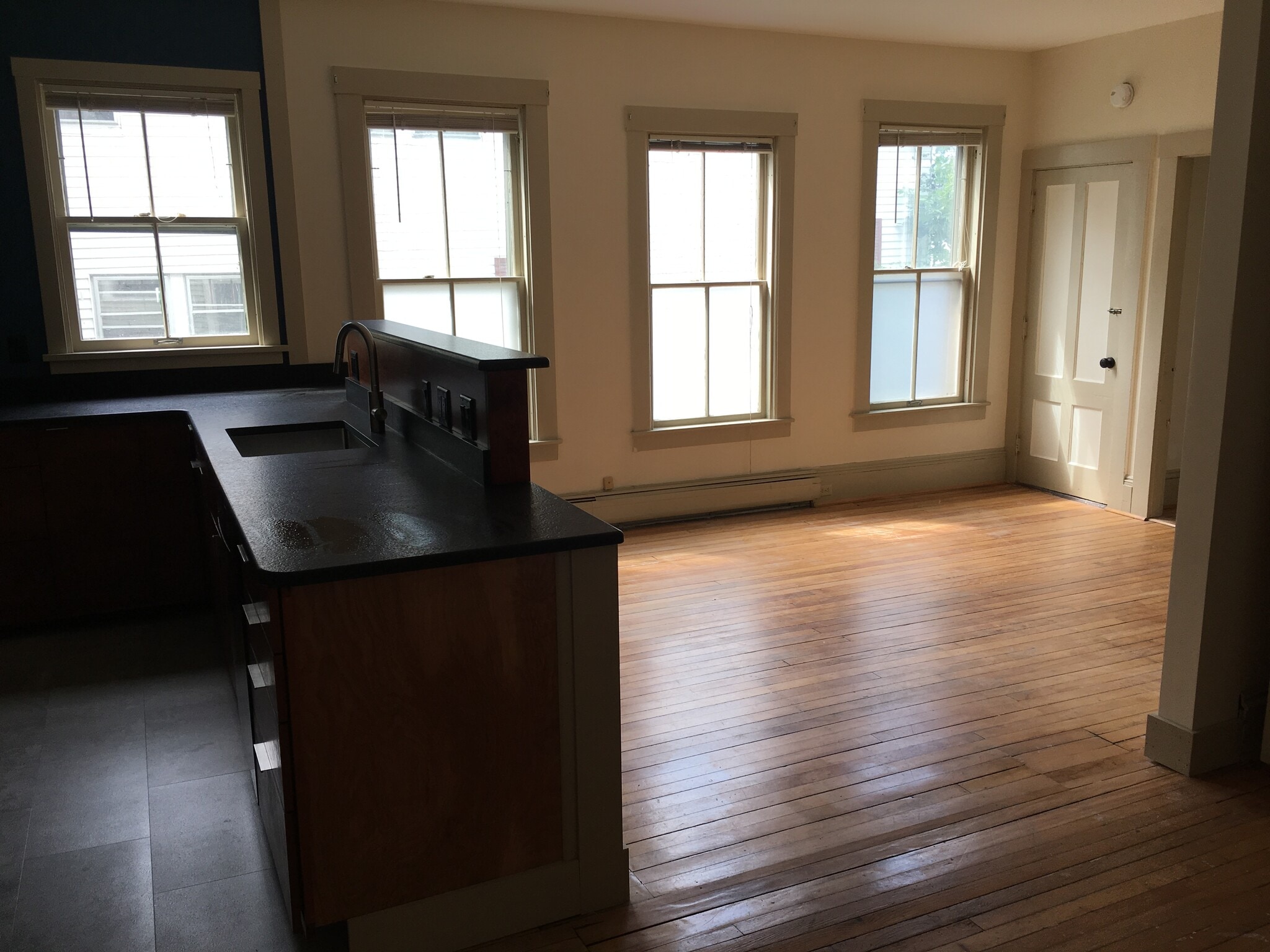 Building Photo - 33 St Paul St