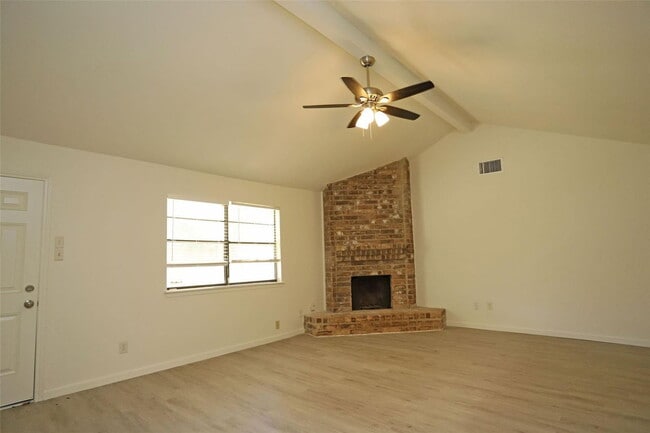 Building Photo - 5023 Monteith Dr