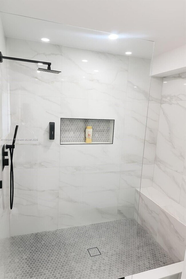 Building Photo - 9313 NW 24th Pl