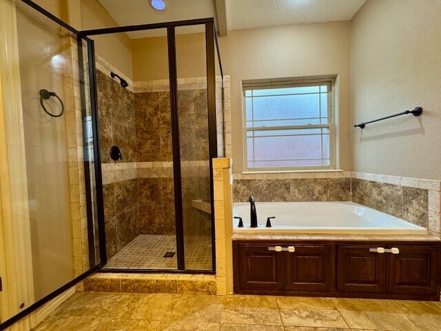 Building Photo - 209 Pebble Beach Dr