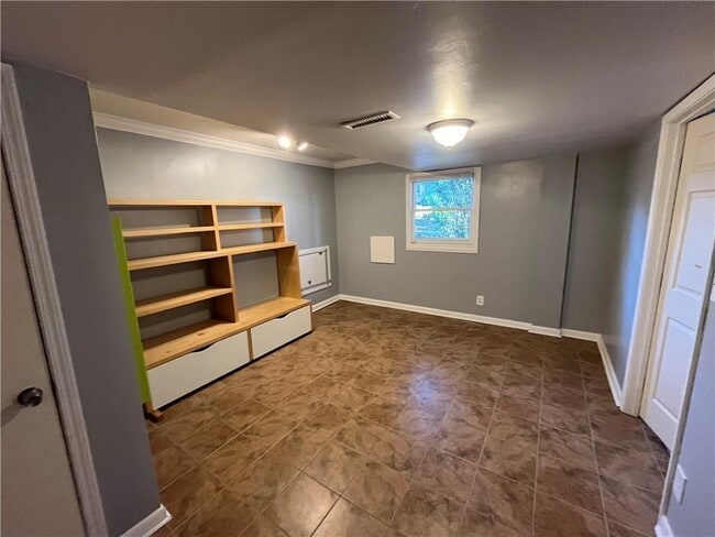 Building Photo - 3833 Cherokee Trail