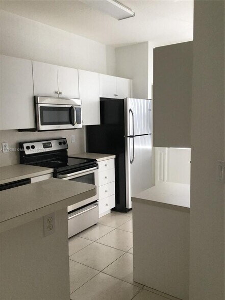 Primary Photo - 3881 NW 91st Ter