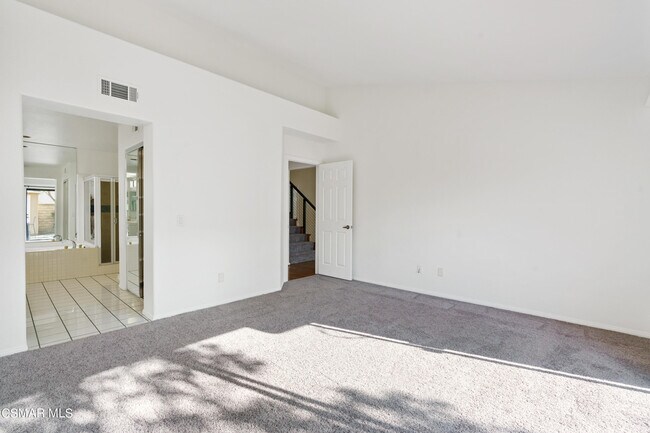 Building Photo - 4842 Wiggin St