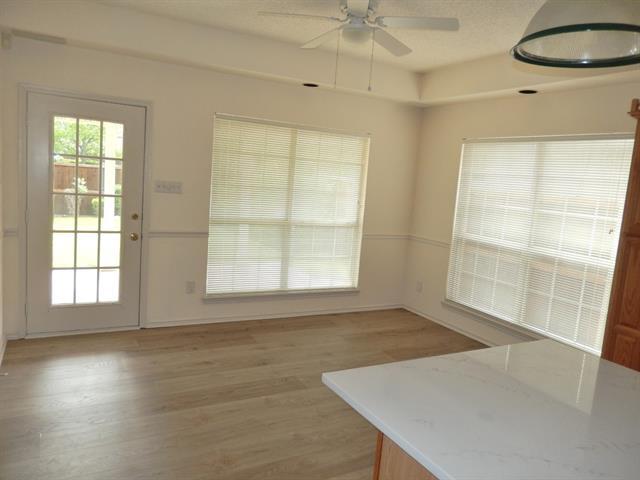 Building Photo - 1714 Lantana Dr