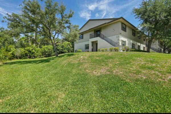 Building Photo - 26 Talavera Ct