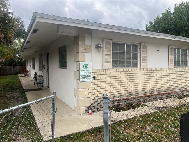 Building Photo - 222 NE 23rd Ave