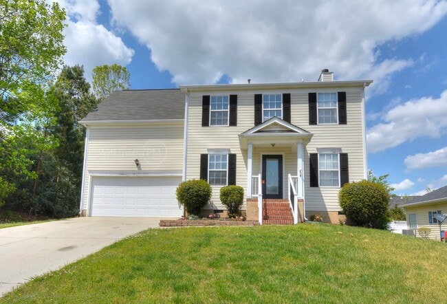 Primary Photo - 2-Story 3br/2.5bth Single Family Home near...