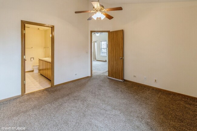 Building Photo - 1291 Coldspring Rd