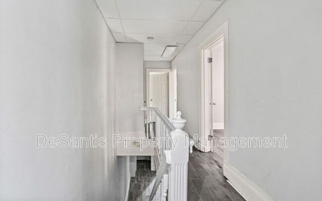 Building Photo - 1705 Tustin St