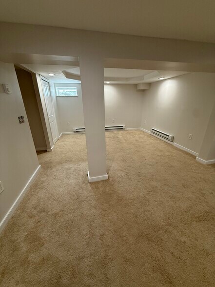 Building Photo - 34 Zella St