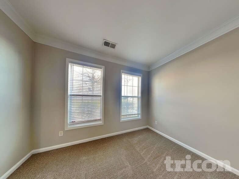 Building Photo - 3395 Wickum Rd