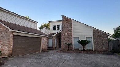 Building Photo - 11503 Briar Forest Dr
