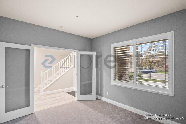 Building Photo - 1726 Hummingbird Way