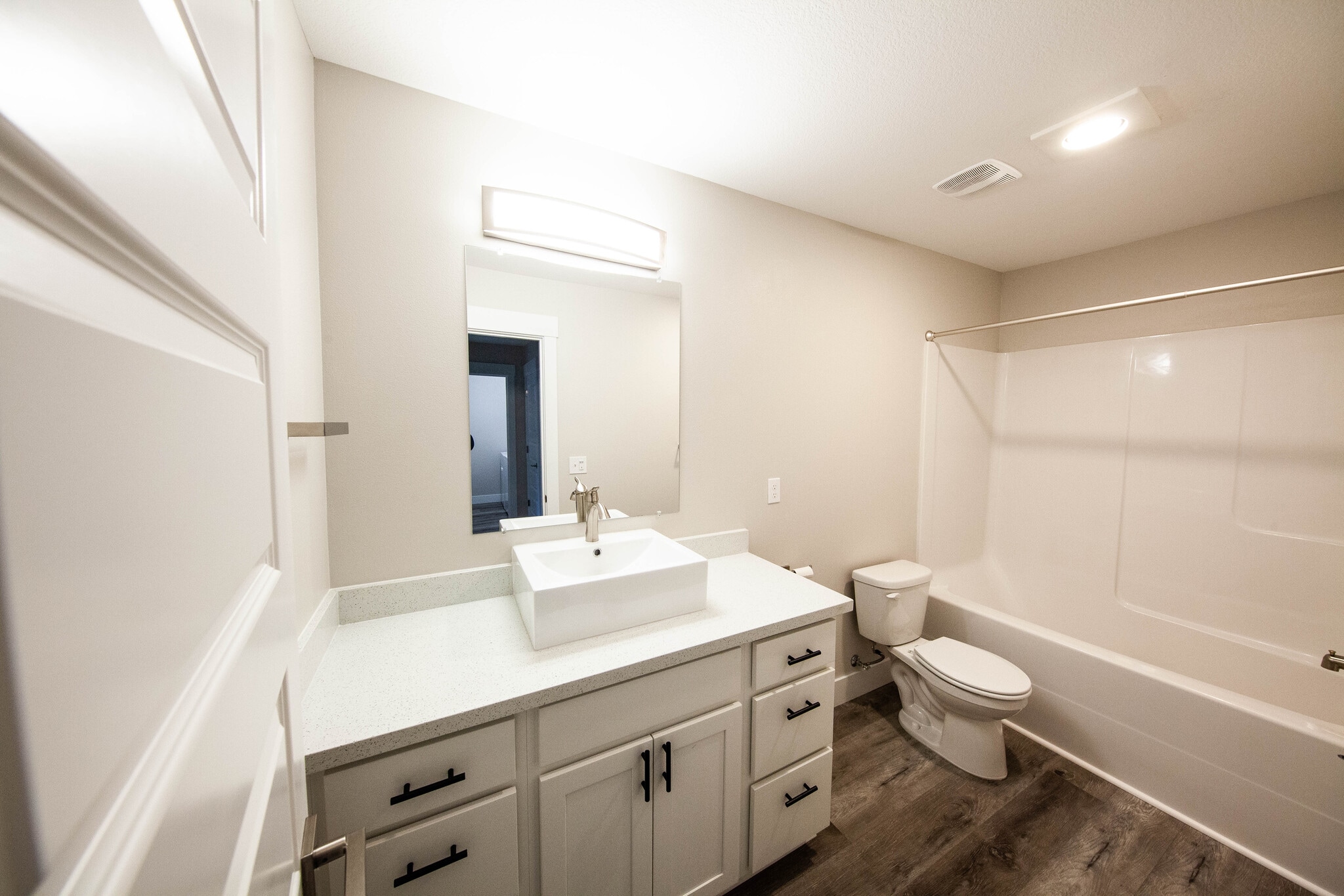 Upstairs full bath - 217 Oak St