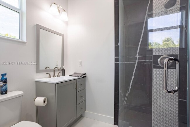 Building Photo - 5850 Whippoorwill Cir