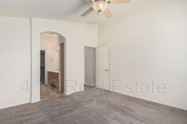 Building Photo - 34808 N Barzona Trail