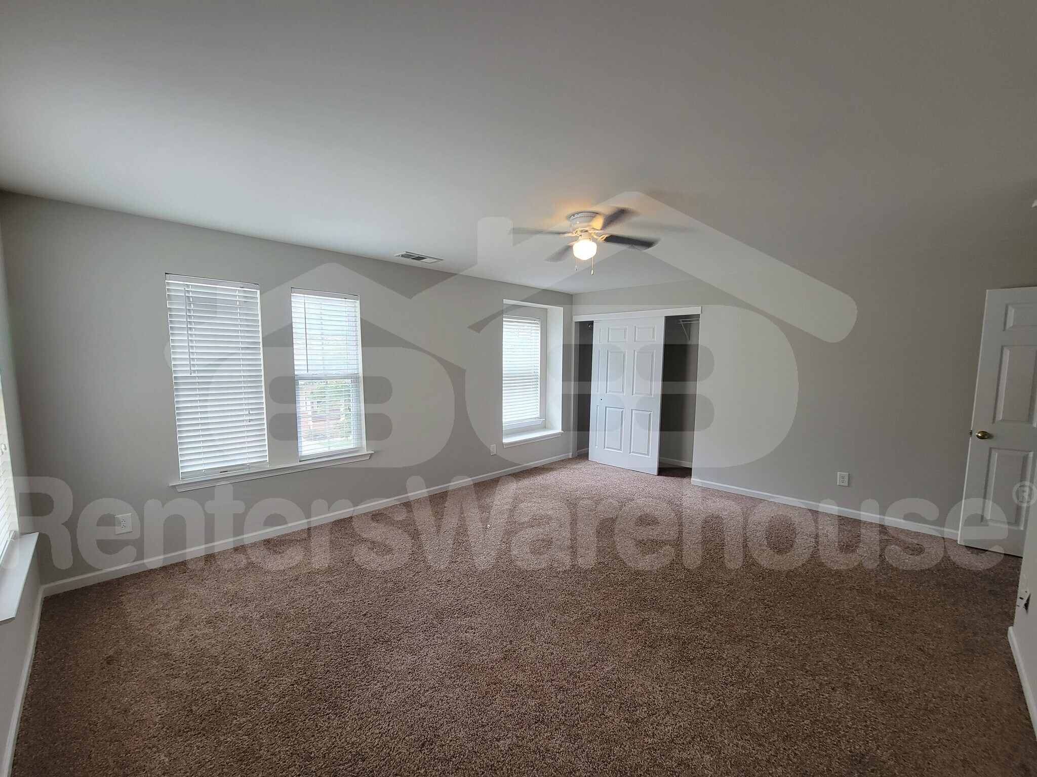 Building Photo - 6198 Park Leaf Walk