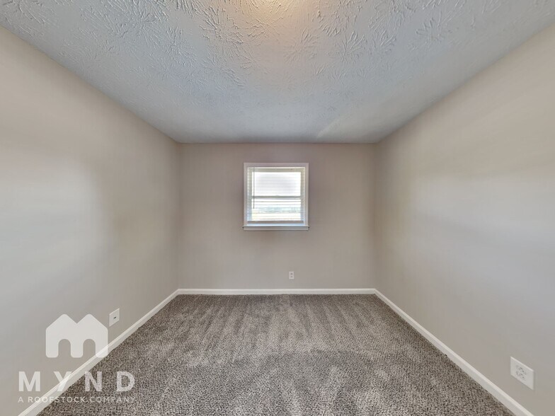 Building Photo - 229 Baker St Unit C