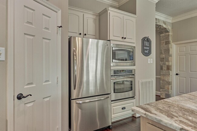 Building Photo - 87 W Honey Grove Pl