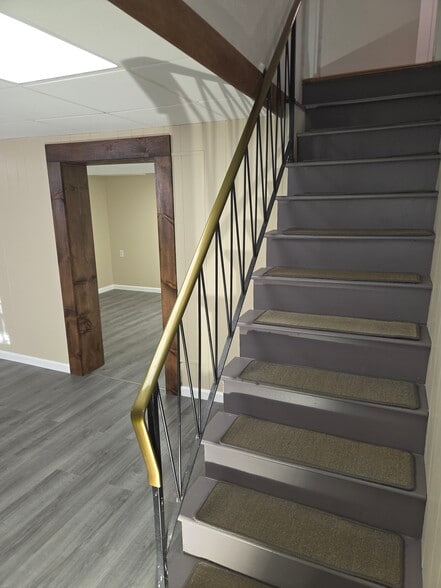 Basement access from the garage - 42 Davenport Rd