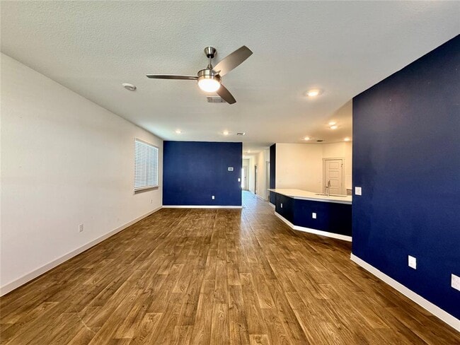 Building Photo - 3008 Louris Ln