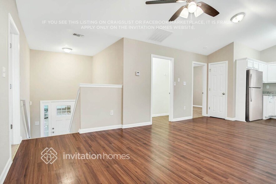 Building Photo - 9170 Jefferson Ave SW