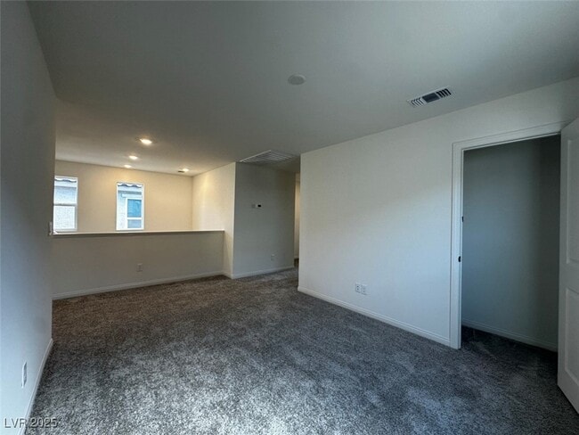 Building Photo - 9649 Hinson St