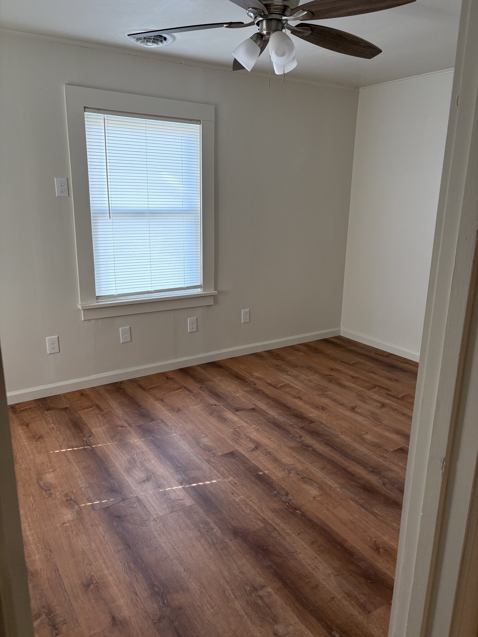 Bedroom 1 - 2138 E Damon Ave