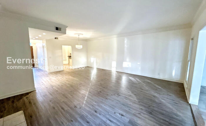 Building Photo - 107 Westover Park Ct