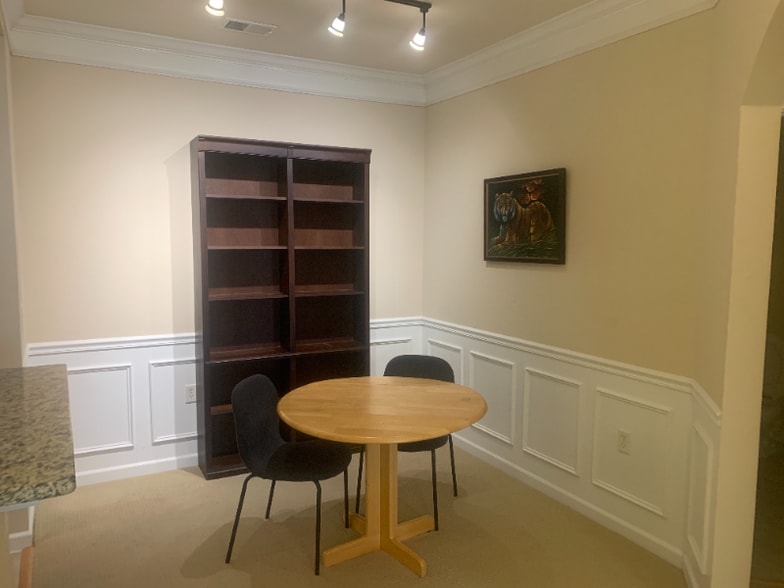 Building Photo - 505 Sunset View Terrace SE