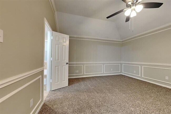 Building Photo - 24826 Baywick Dr