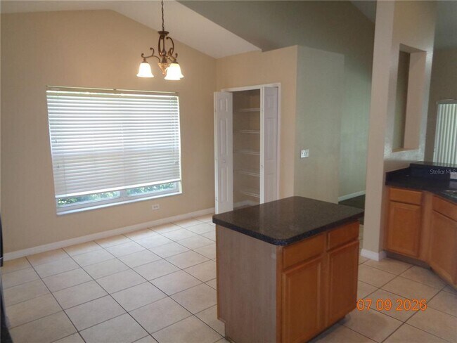 Building Photo - 1409 Bent Oaks Blvd