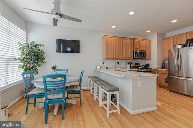 Building Photo - 164 Comay Terrace