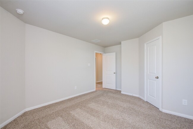 Building Photo - 3620 Cub Dr