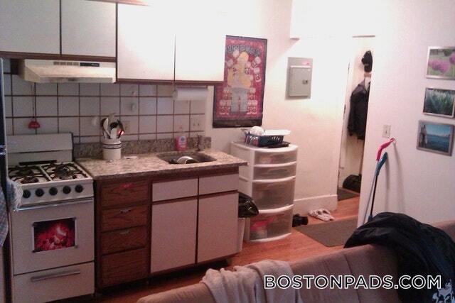 Building Photo - 1412 Commonwealth Ave