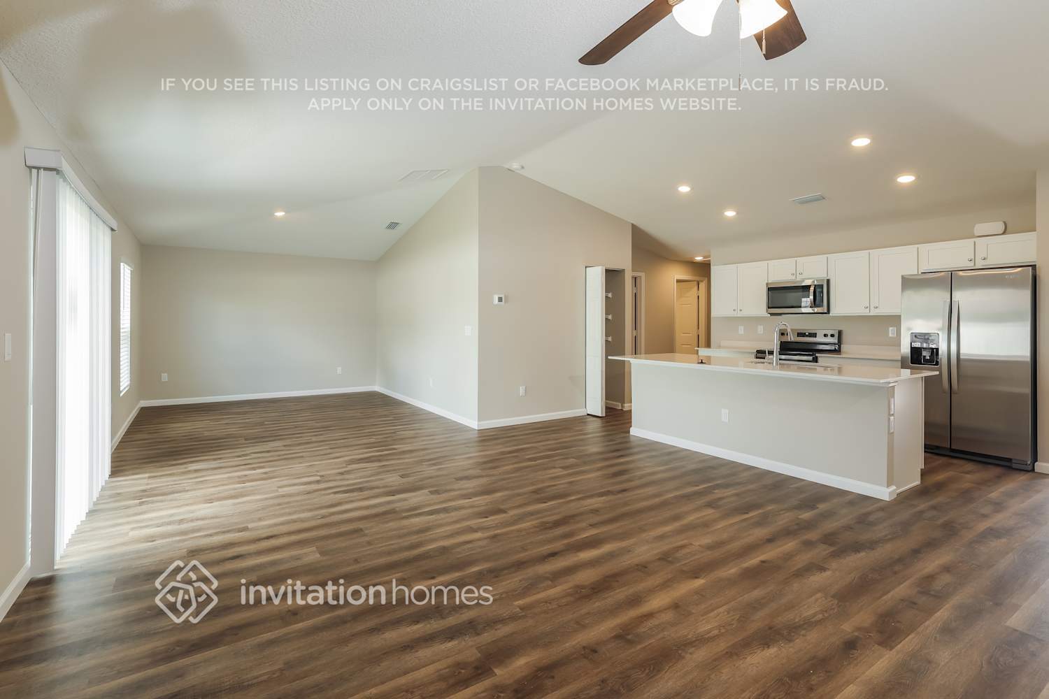 Building Photo - 313 SW Nativity Terrace