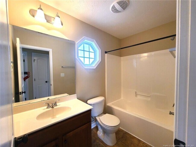 Building Photo - 265 Carolina Oaks Cir