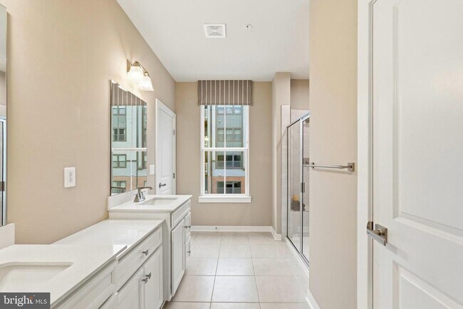 Building Photo - 14540 George Carter Way