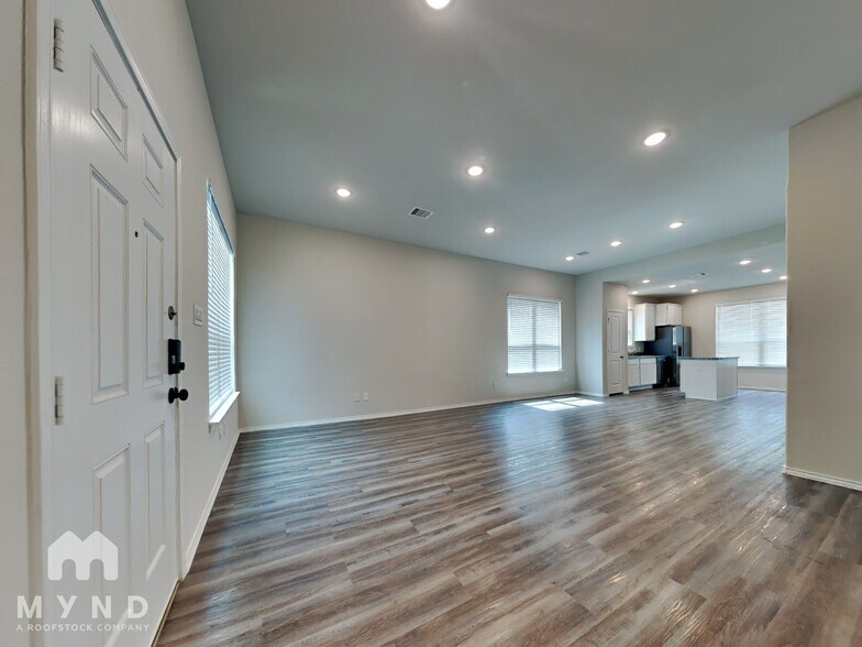 Building Photo - 11731 Miller Cir