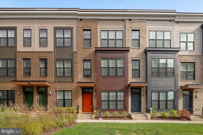 Building Photo - 7345 Blade Dr