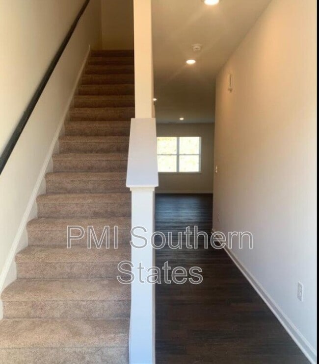 Building Photo - 449 Sea Grit Ct