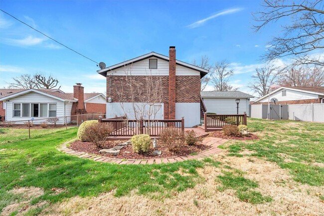 Building Photo - 5372 Chatfield Dr