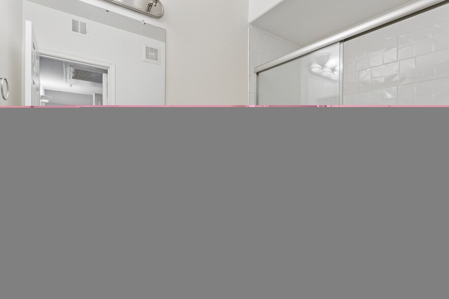 Guest Bathroom - 4925 E Desert Cove Ave