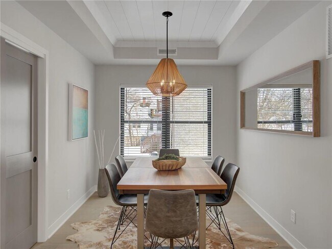 Building Photo - 3630 Colfax Ave S