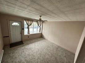 Building Photo - 68 W Center St