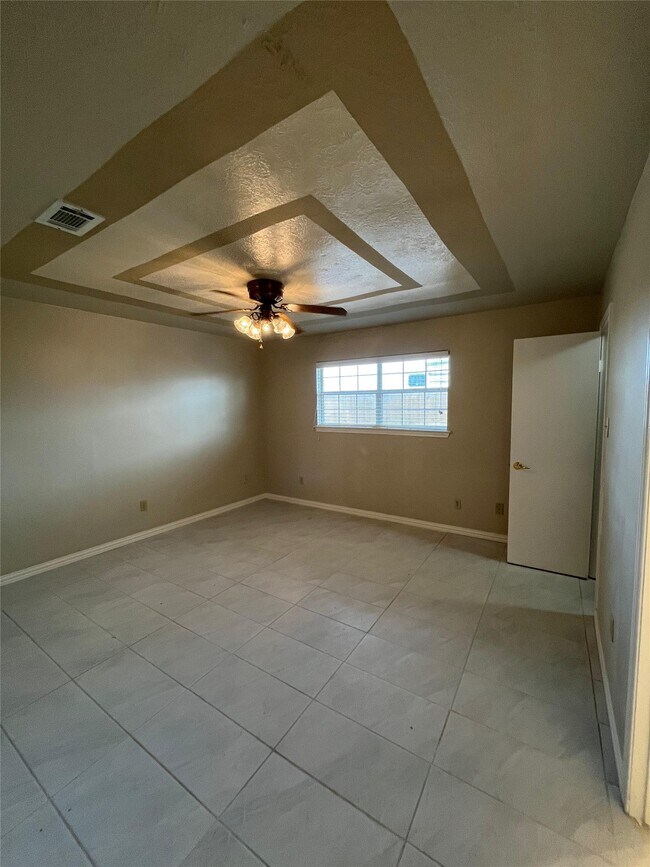 Building Photo - 21146 Northern Colony Ct