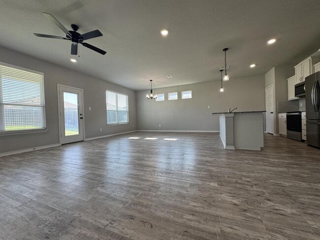 Building Photo - 7612 McCulloch Rd