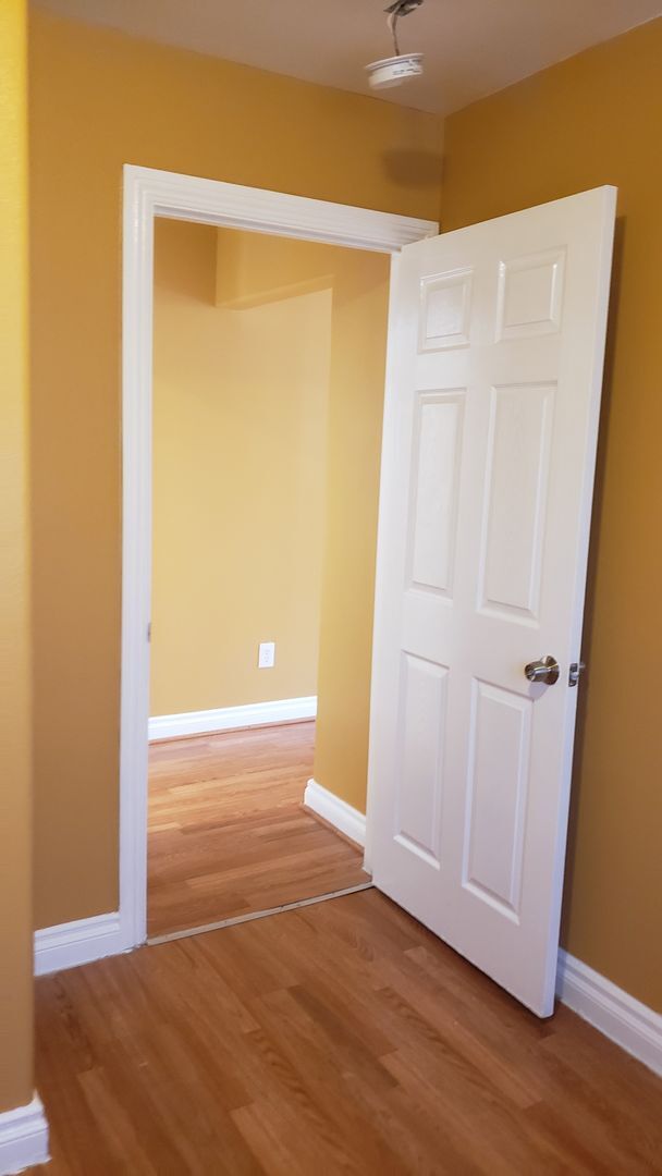 Building Photo - 40(718)